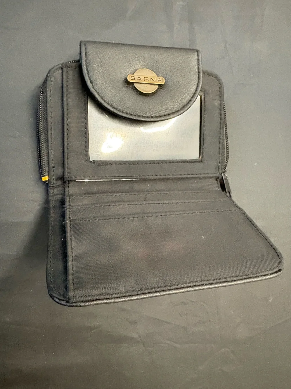 Vintage Black Unisex Bi-fold Wallet